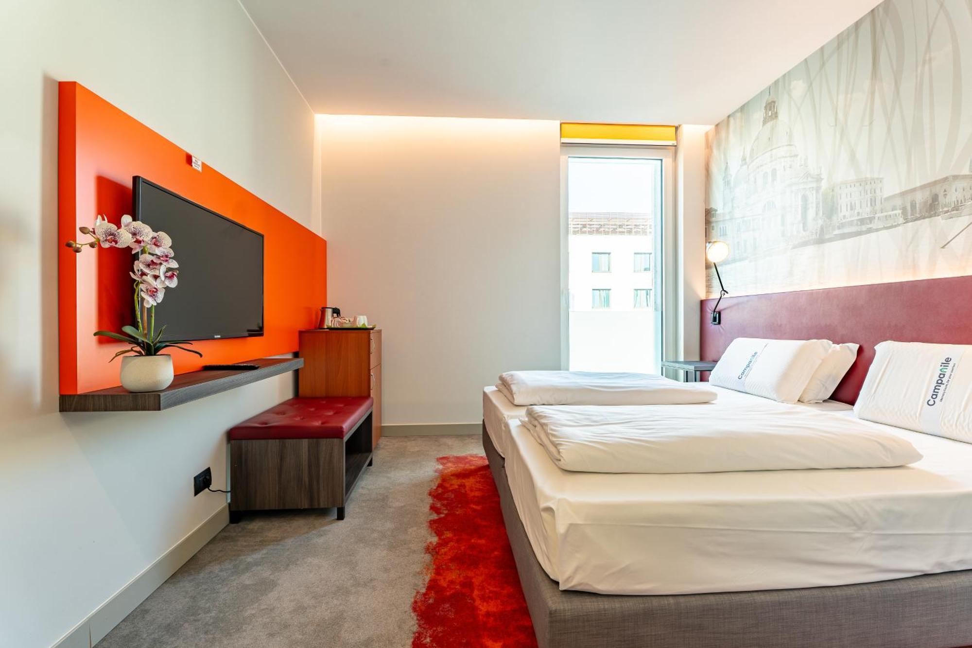 7 เดย์ พรีเมียม โฮเต็ล เวนิส - เมสเตร Hotel ภายนอก รูปภาพ